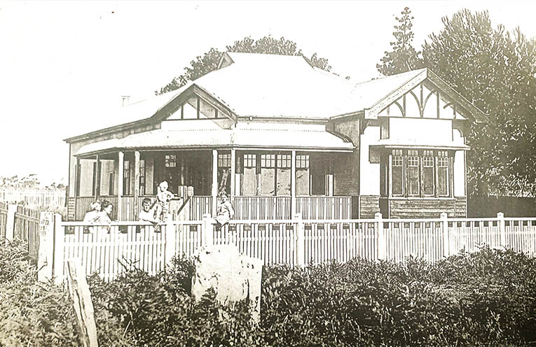Boat building celebrated in Tea Gardens