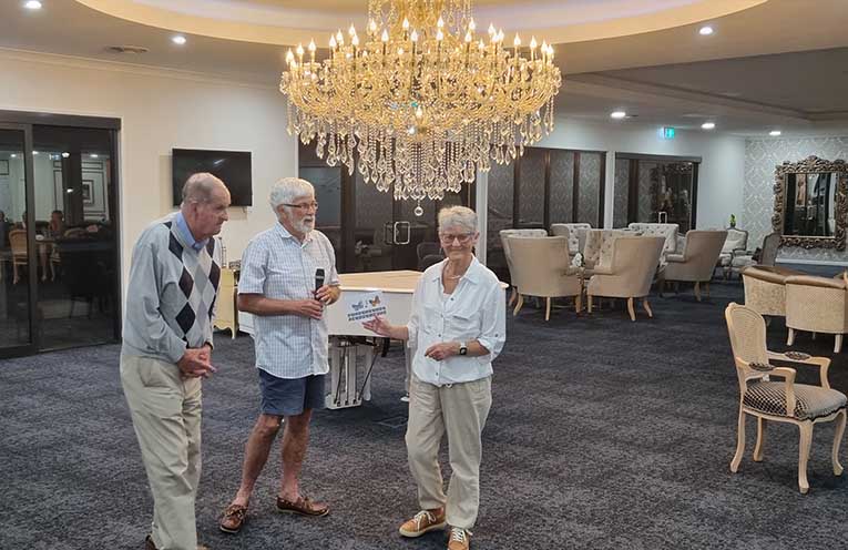 Palm Lake residents make donation to Free Clinic Bus