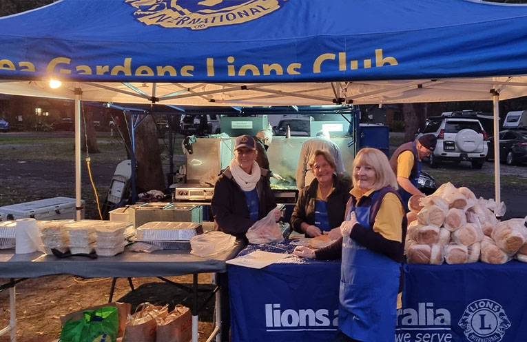 Tea Gardens Lions cooking up a storm for the community