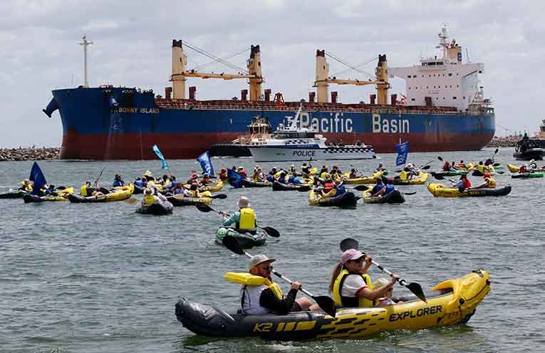 Ships turned, arrests made at annual climate protest