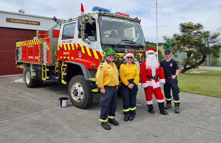 Santa readies for big night around the world