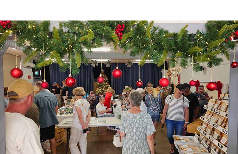 The hall filled with shoppers and families. Photo: TG Lions.