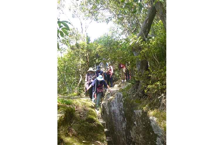 Through the rocks at Glenrock. Photo: Robyn.