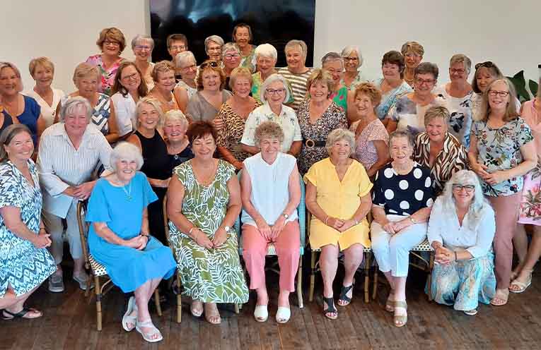 Hawks Nest Ladies Golf