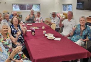 Hawks Nest Bridge Club toasts former members