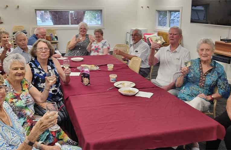 Hawks Nest Bridge Club toasts former members