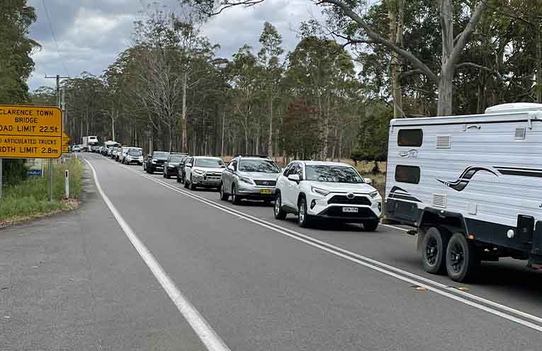 Crash fears realised at Bucketts Way/Pacific Highway intersection