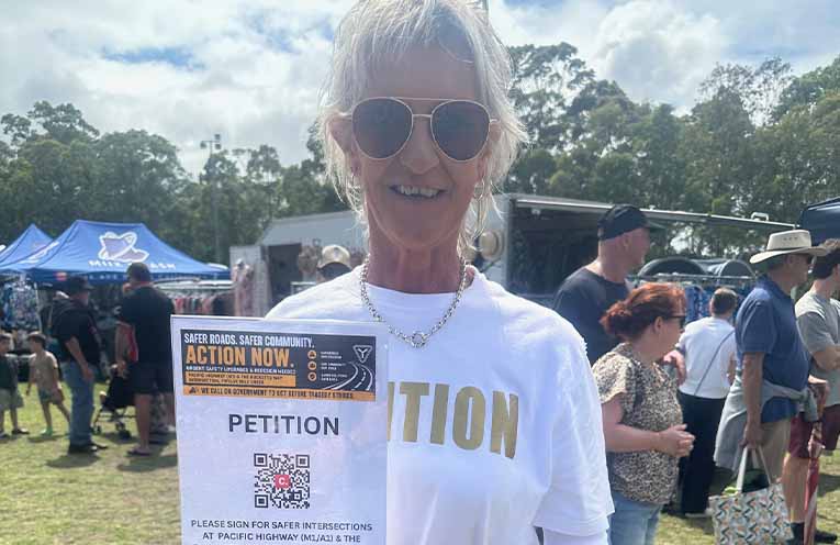 Renewed push for signatures in support of Pacific Highway intersection upgrades