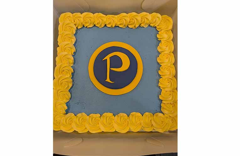 The Probus anniversary cake, expertly made by Mema’s Bakery, Tea Gardens. Photo: Thomas O’Keefe.